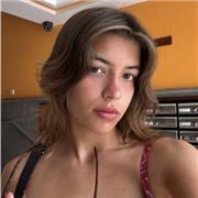 Estudiante Universitaria en Cine y Graduada en Diseño me apasiona el arte y enseñar a personas a conocerlo como yo